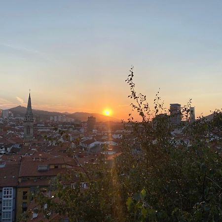 Precioso Apartamento Junto A Casco Viejo Bilbao Esterno foto