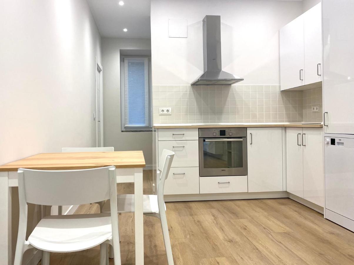 Precioso Apartamento Junto A Casco Viejo Bilbao Esterno foto