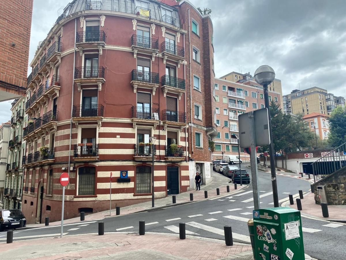 Precioso Apartamento Junto A Casco Viejo Bilbao Esterno foto